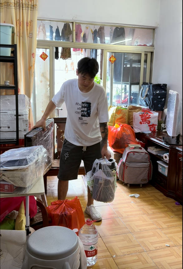 广州老旧小区步梯房日式搬家案例:分类打包 + 全程托管拎包入住案例图片